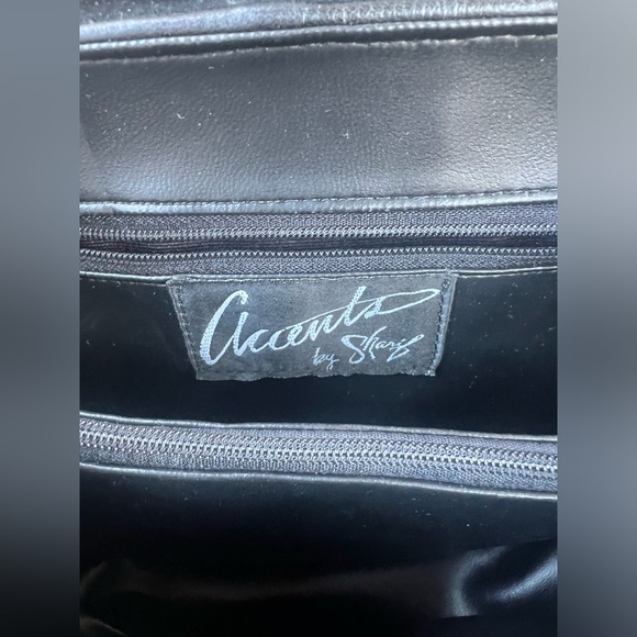 Accents by Sharif shoulder bag black textured leather interior zippers - Picture 11 of 12